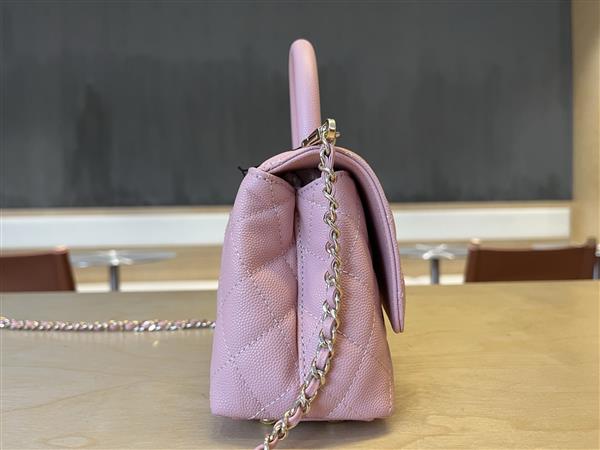 2026127214130647 700